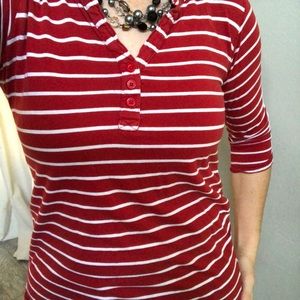 Candy Striped V-Neck 3-Button 3/4 Sleeved Shirt